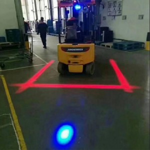 E; ectric Stacker เตือน Red Light Safety Zone